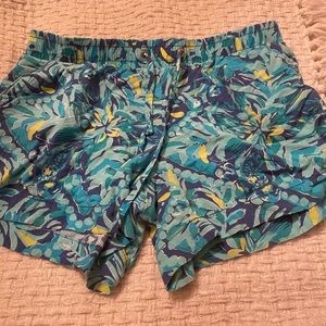 Size small Lilly Pulitzer shorts
